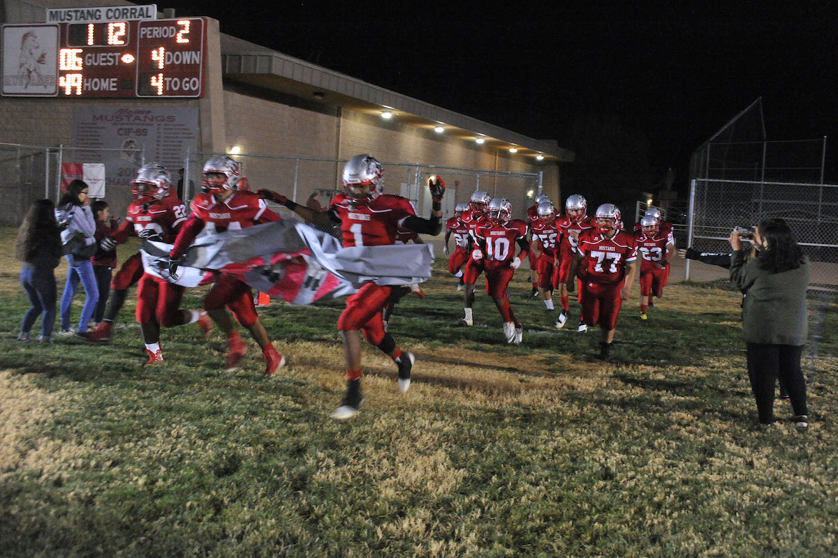Mustangs advance in playoffs